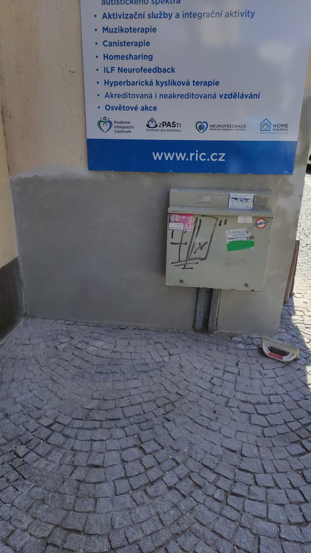 Výměna omítky za sanační, Pardubice – Sanační omítky